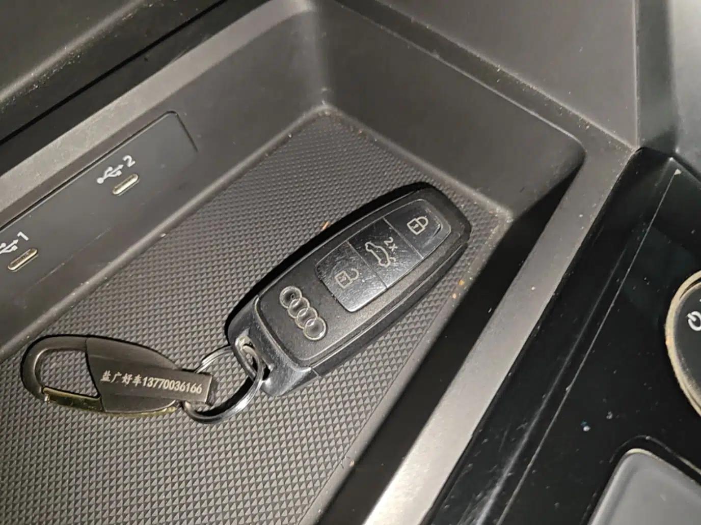 Audi A3 2021 Sportback 35 TFSI Stylish and Elegant Model — миниатюра 28