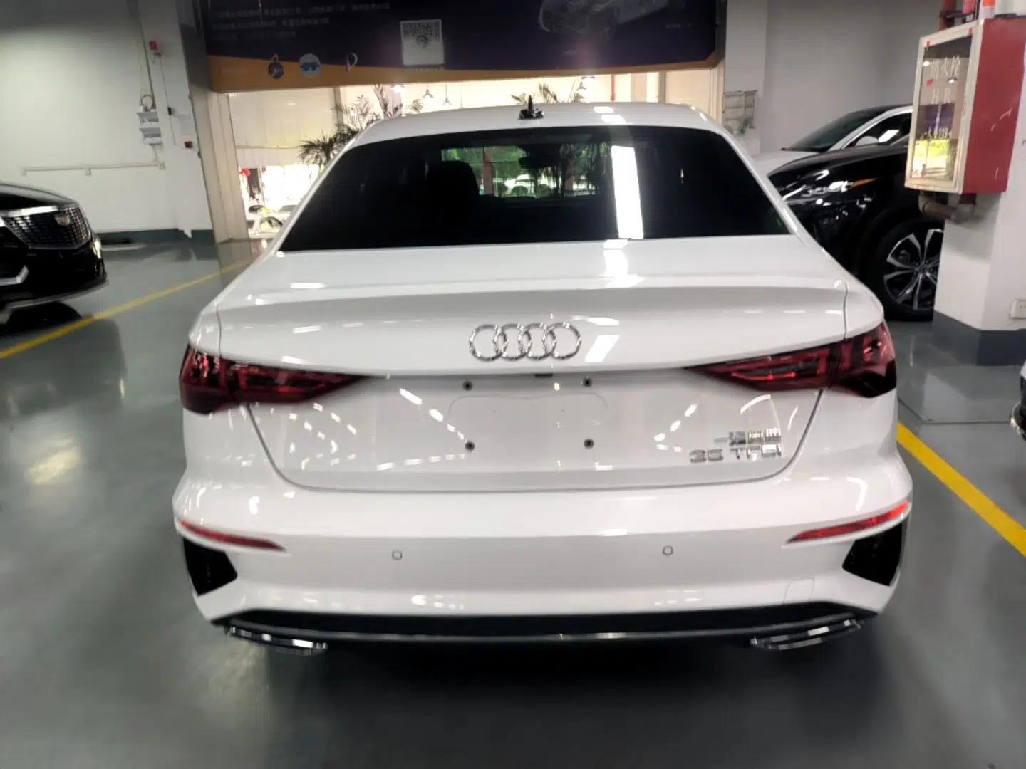 Audi A3 2023 Restyled A3L Limousine 35 TFSI Fashion Sport Edition — миниатюра 5