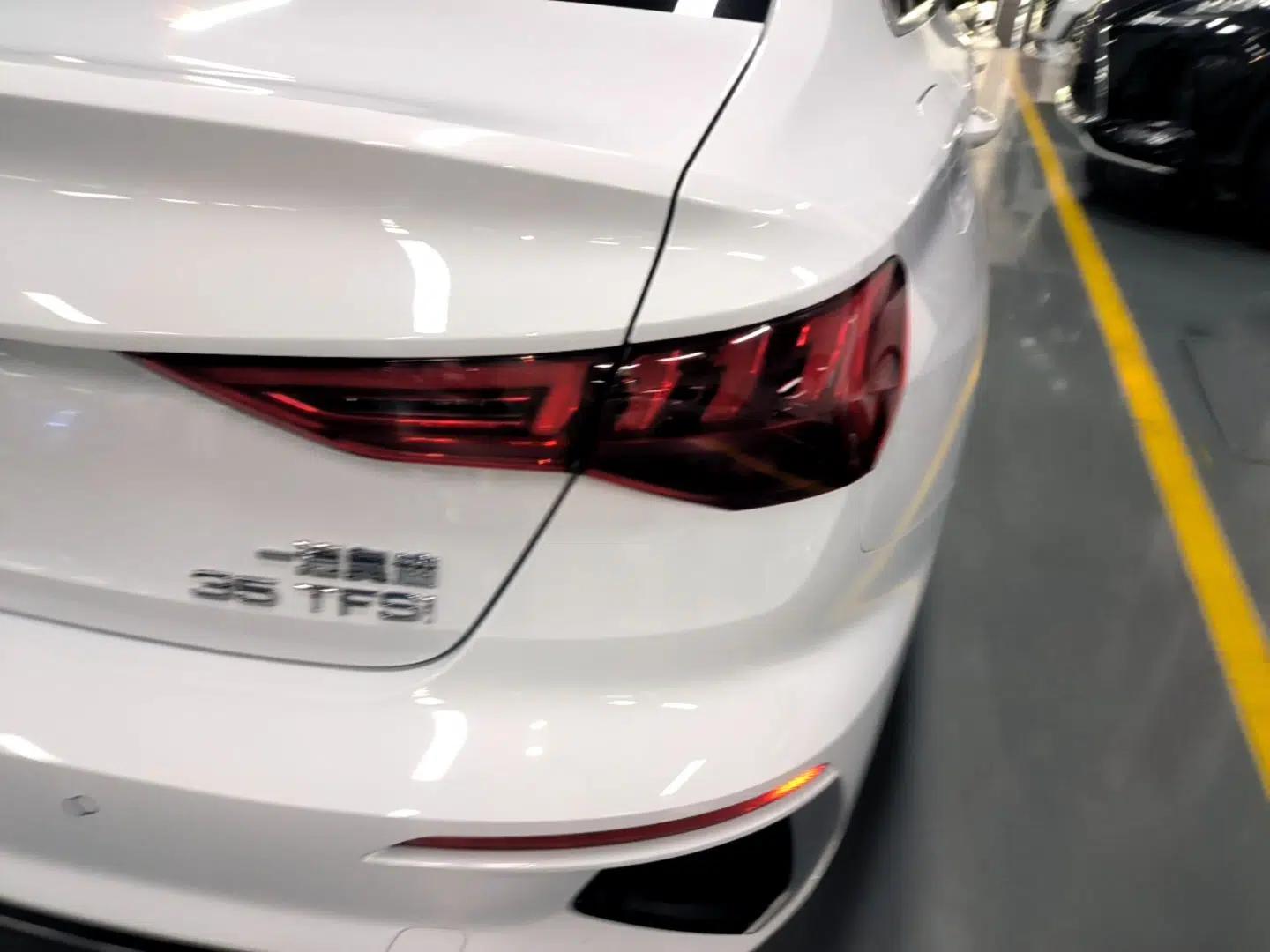 Audi A3 2023 Restyled A3L Limousine 35 TFSI Fashion Sport Edition — миниатюра 9