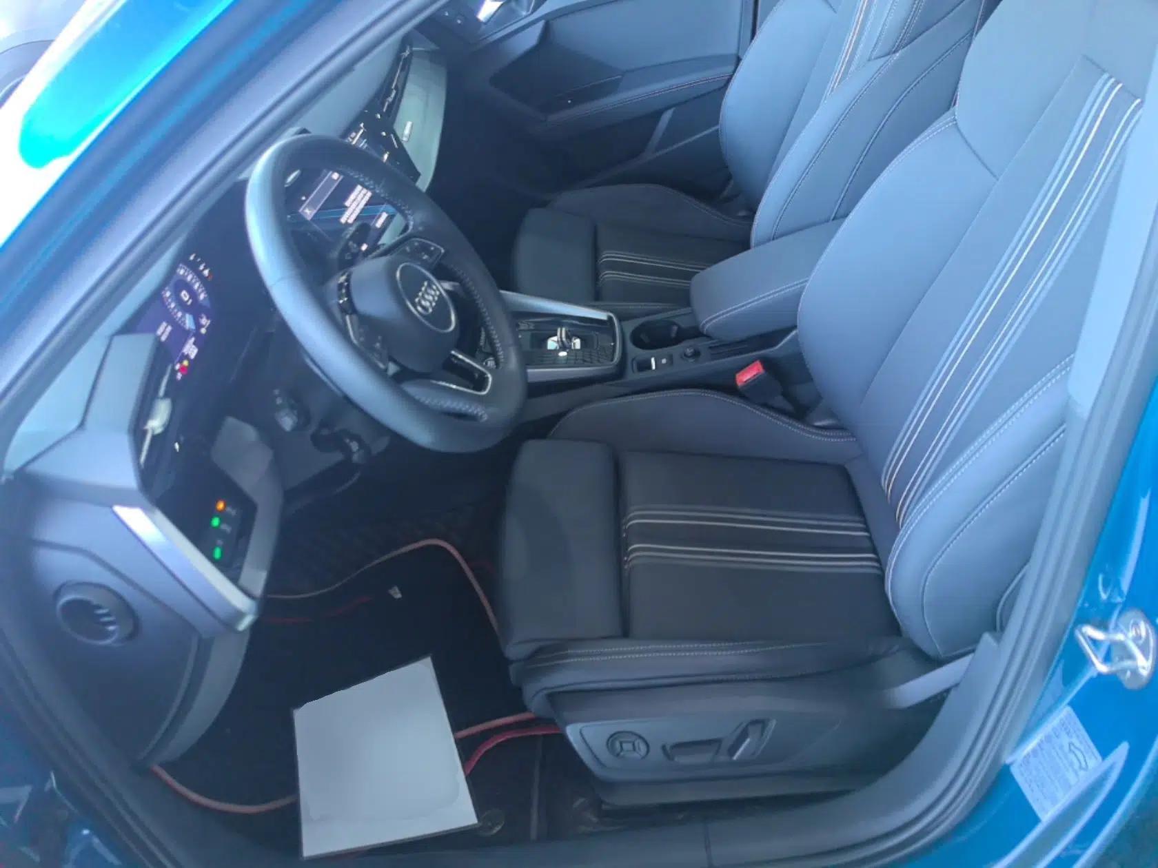 Audi A3 2021 Sportback 35 TFSI Fashionable Sports Model — миниатюра 17