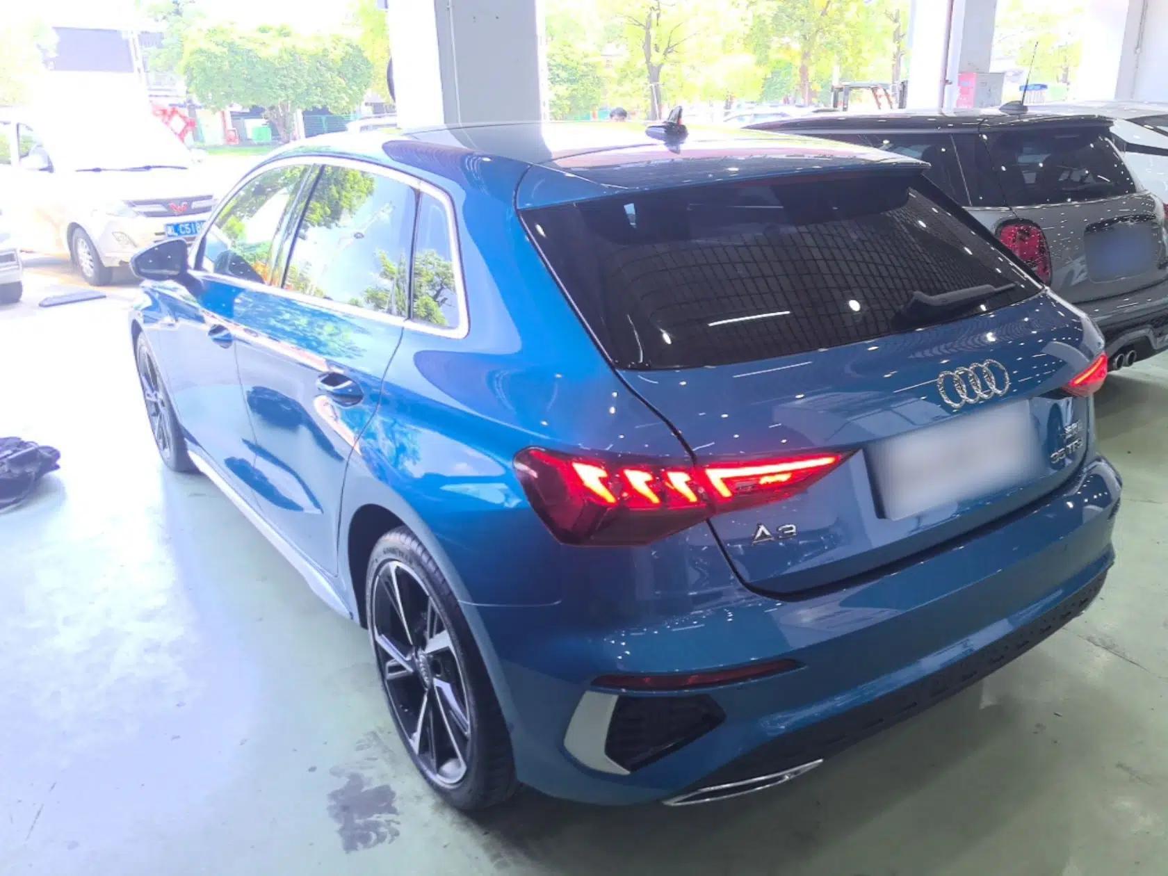 Audi A3 2021 Sportback 35 TFSI Fashionable Sports Model — миниатюра 4