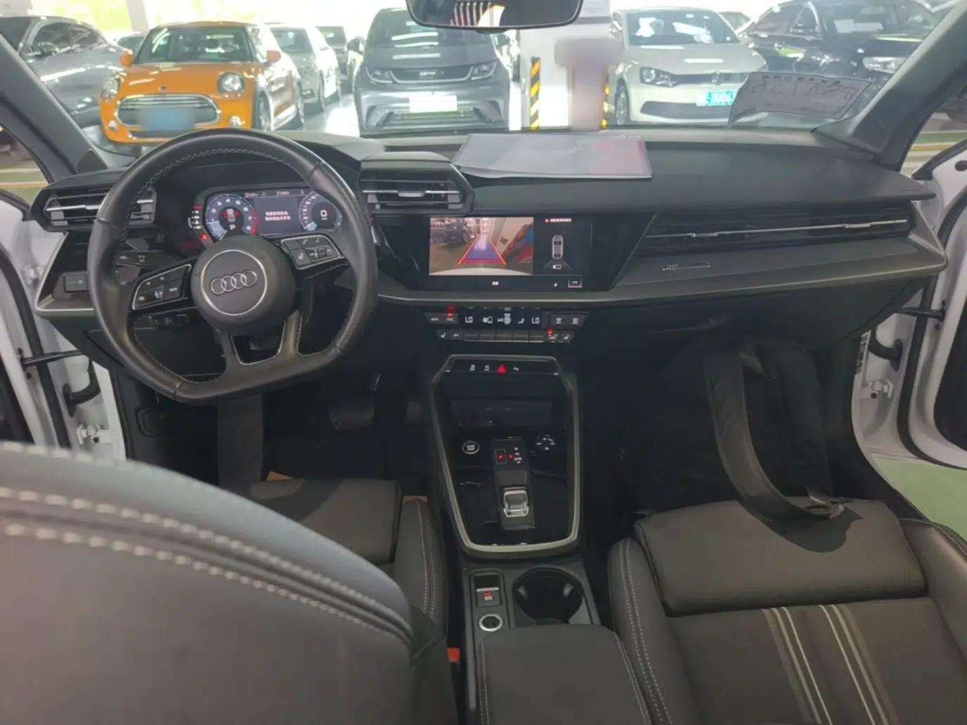 Audi A3 2023 A3L Limousine 35 TFSI Fashion Sport Model — миниатюра 12