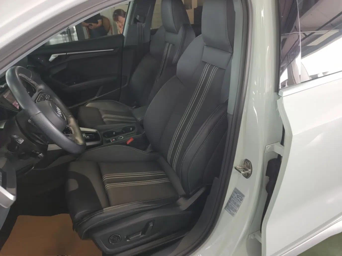 Audi A3 2023 A3L Limousine 35 TFSI Fashion Sport Model — миниатюра 17