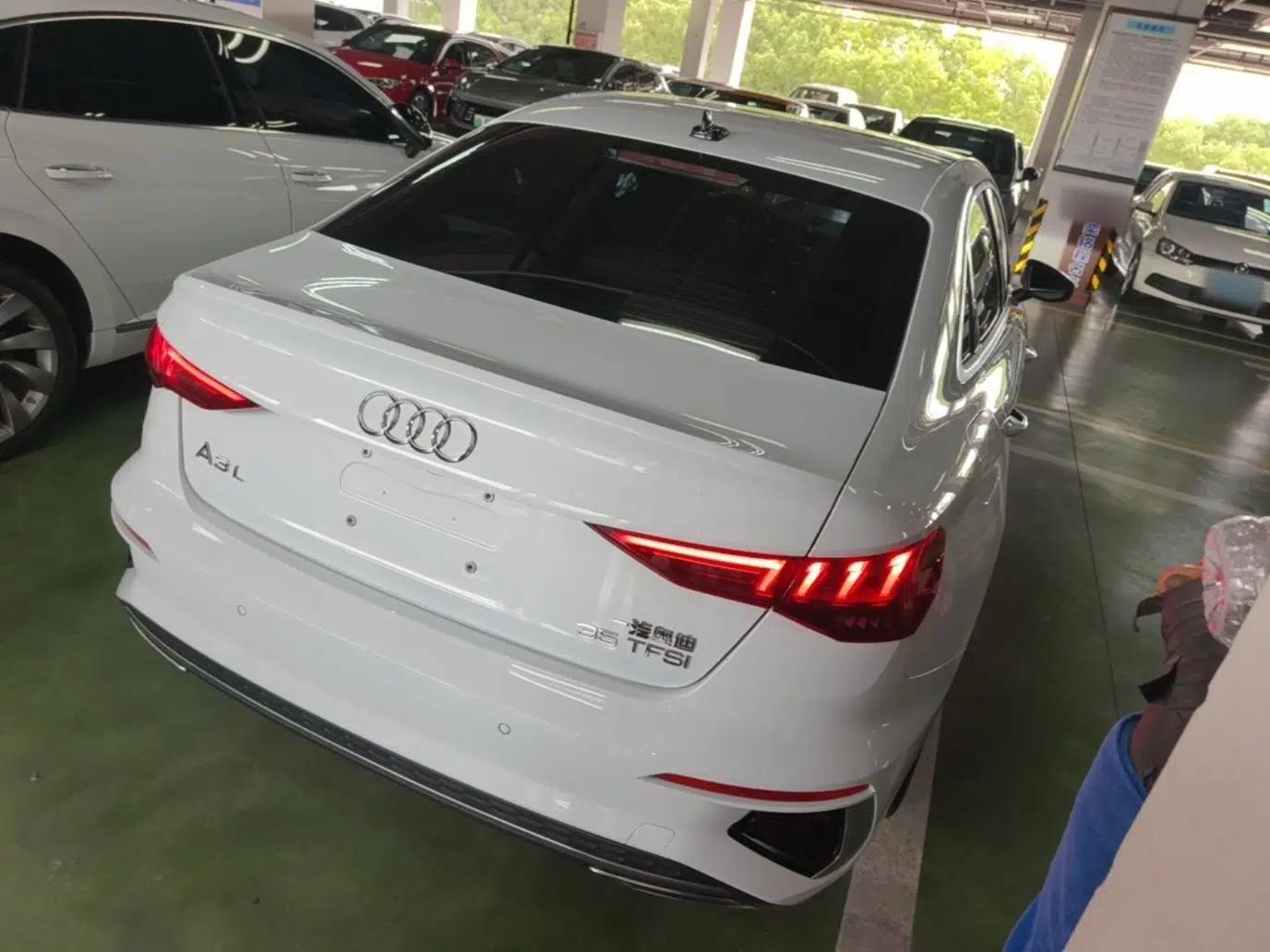 Audi A3 2023 A3L Limousine 35 TFSI Fashion Sport Model — миниатюра 6