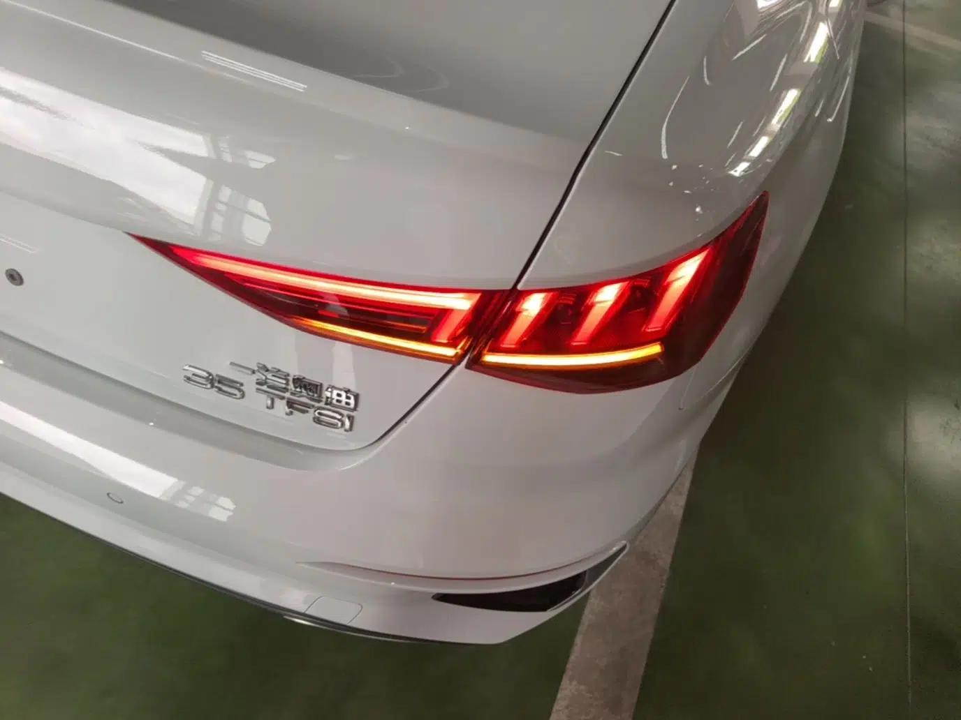 Audi A3 2023 A3L Limousine 35 TFSI Fashion Sport Model — миниатюра 9