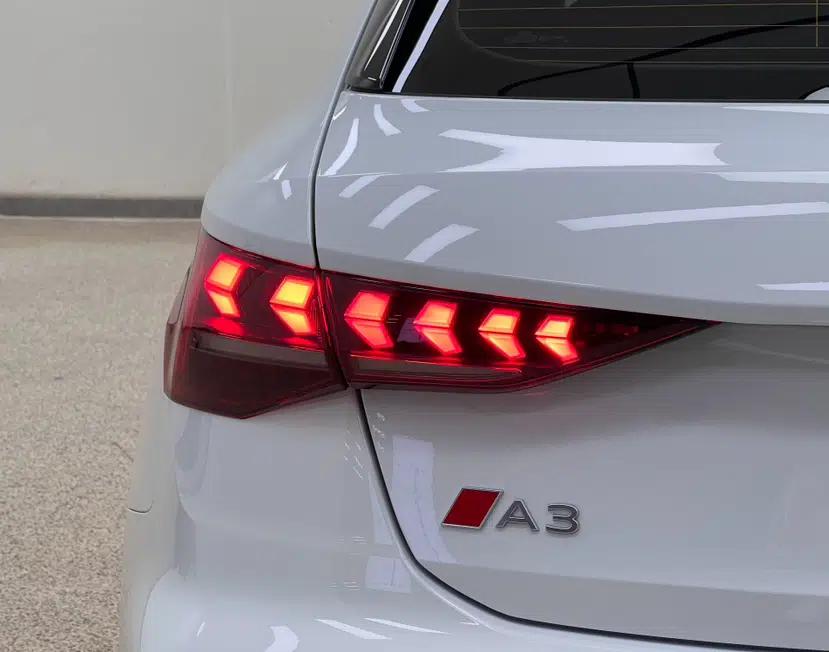 Audi A3 2025 Sportback 35TFSI Prestige Edition — миниатюра 11