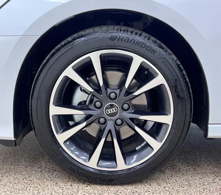 Audi A3 2025 Sportback 35TFSI Prestige Edition — миниатюра 8