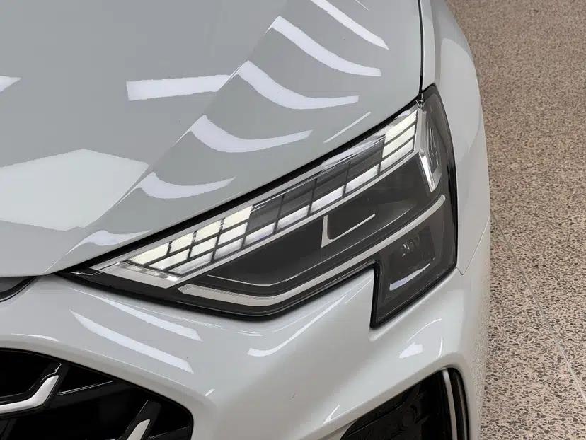 Audi A3 2025 Sportback 35TFSI Prestige Edition — миниатюра 9