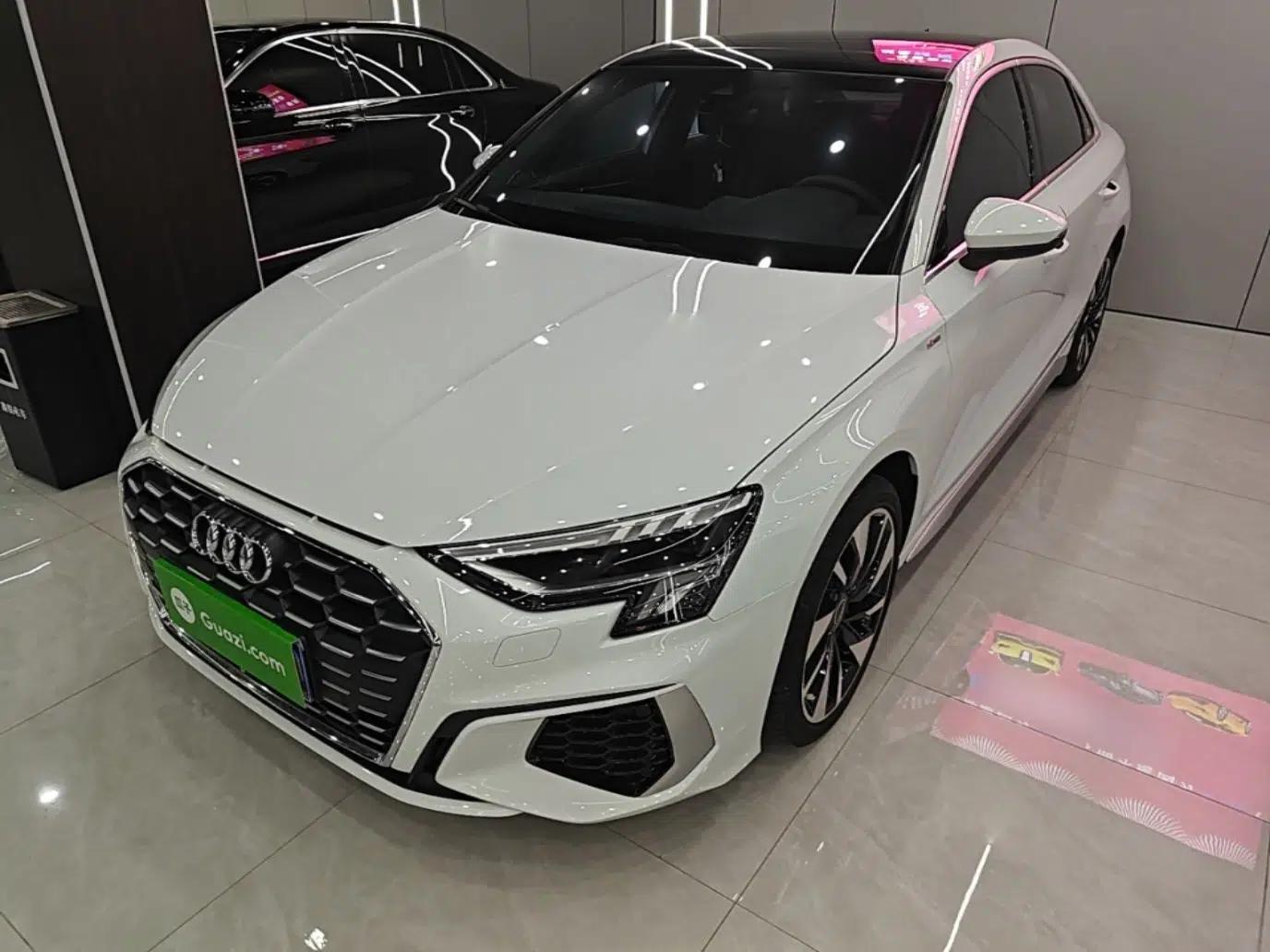 Audi A3 2024 A3L Limousine 35 TFSI Fashion Sport Model — миниатюра 1