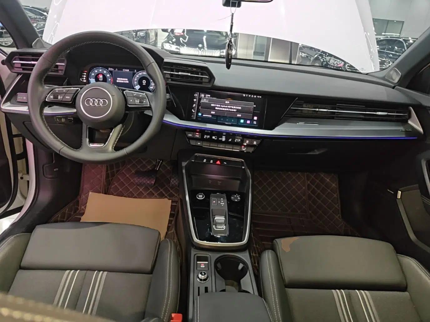 Audi A3 2024 A3L Limousine 35 TFSI Fashion Sport Model — миниатюра 12