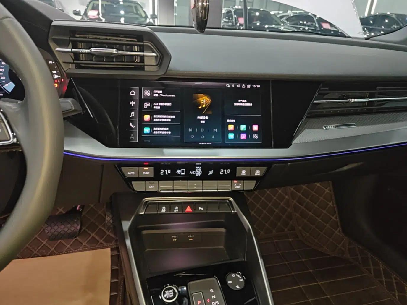 Audi A3 2024 A3L Limousine 35 TFSI Fashion Sport Model — миниатюра 15