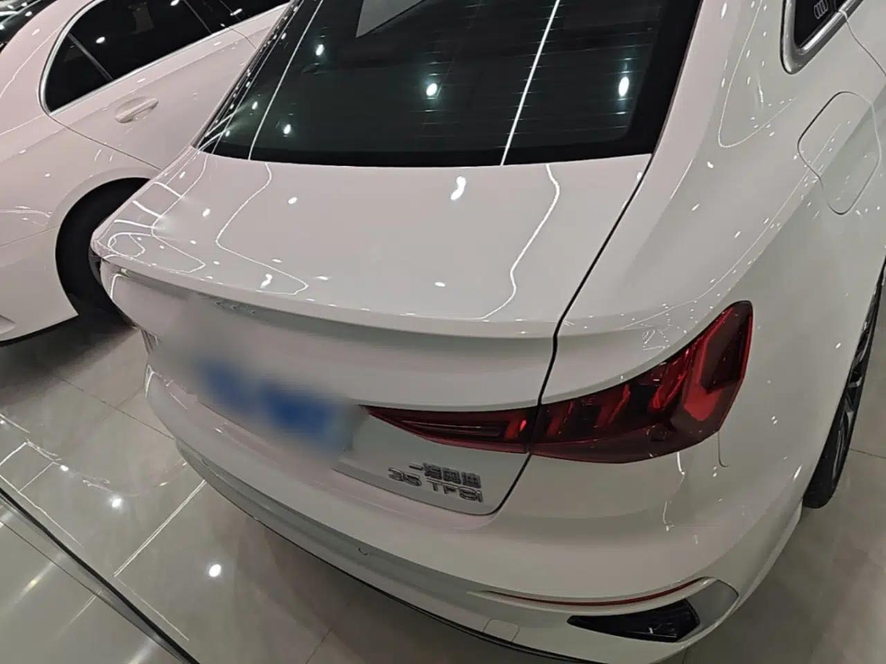 Audi A3 2024 A3L Limousine 35 TFSI Fashion Sport Model — миниатюра 5