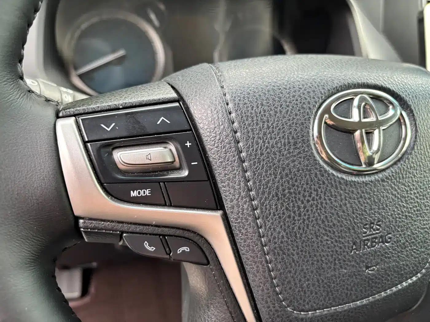 2018 Prado 3.5L Automatic TX-L with Rear-mounted Spare Tire — миниатюра 17