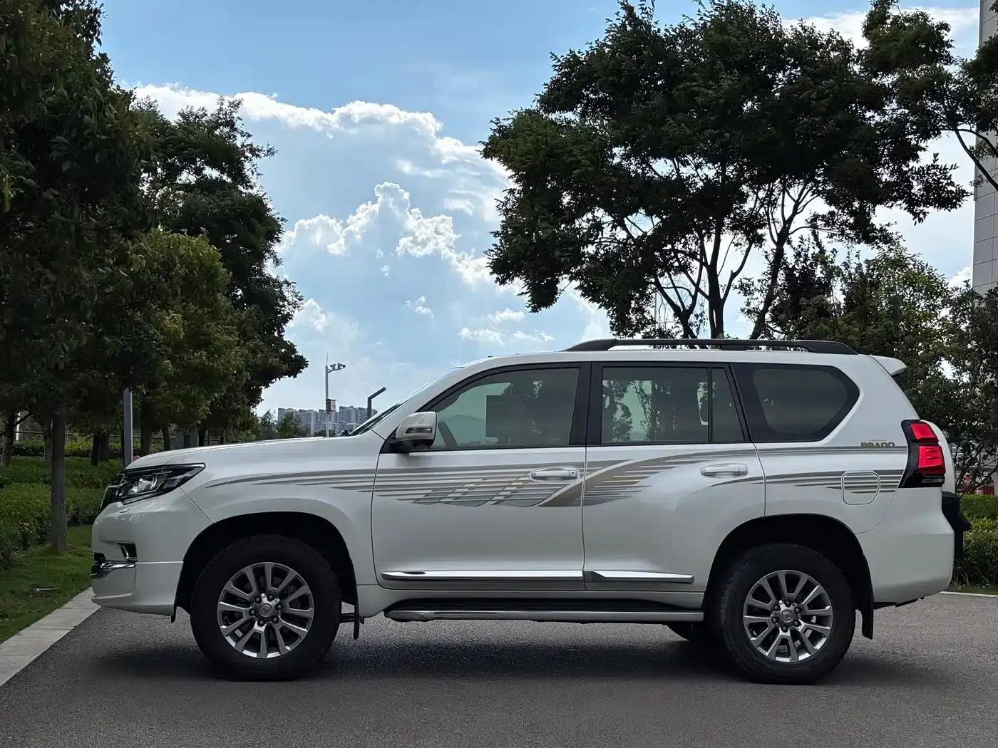 2018 Prado 3.5L Automatic TX-L with Rear-mounted Spare Tire — миниатюра 8