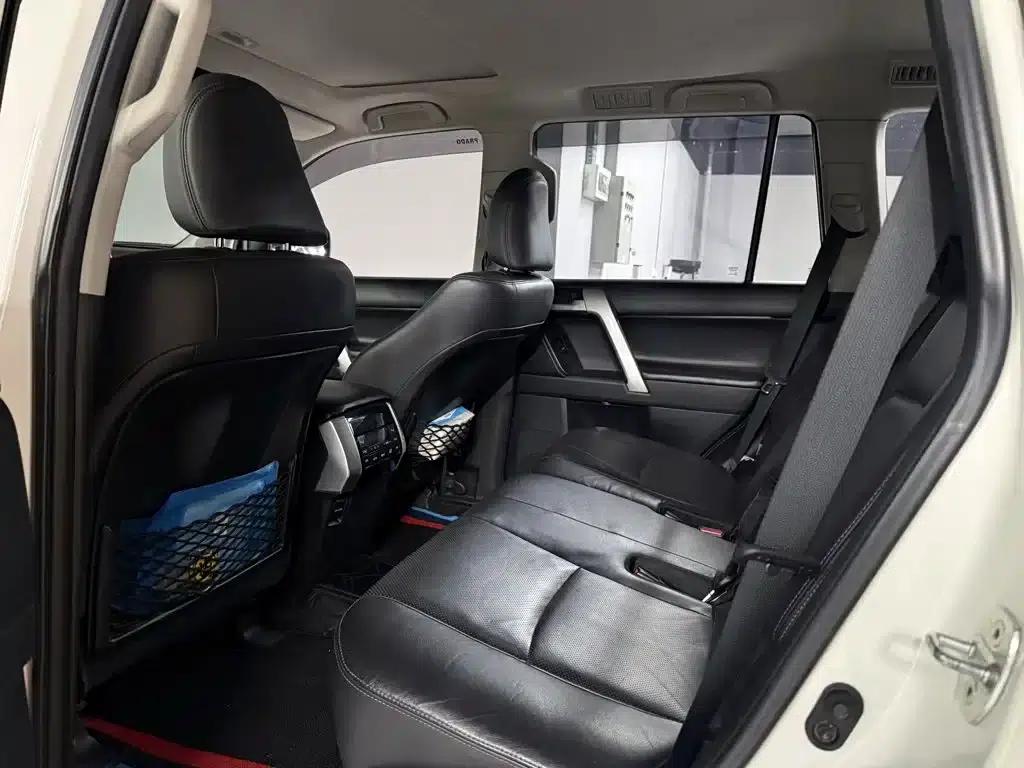 2019 Prado 3.5L Automatic TX-L Premium Edition with Rear-mounted Spare Tire — миниатюра 8