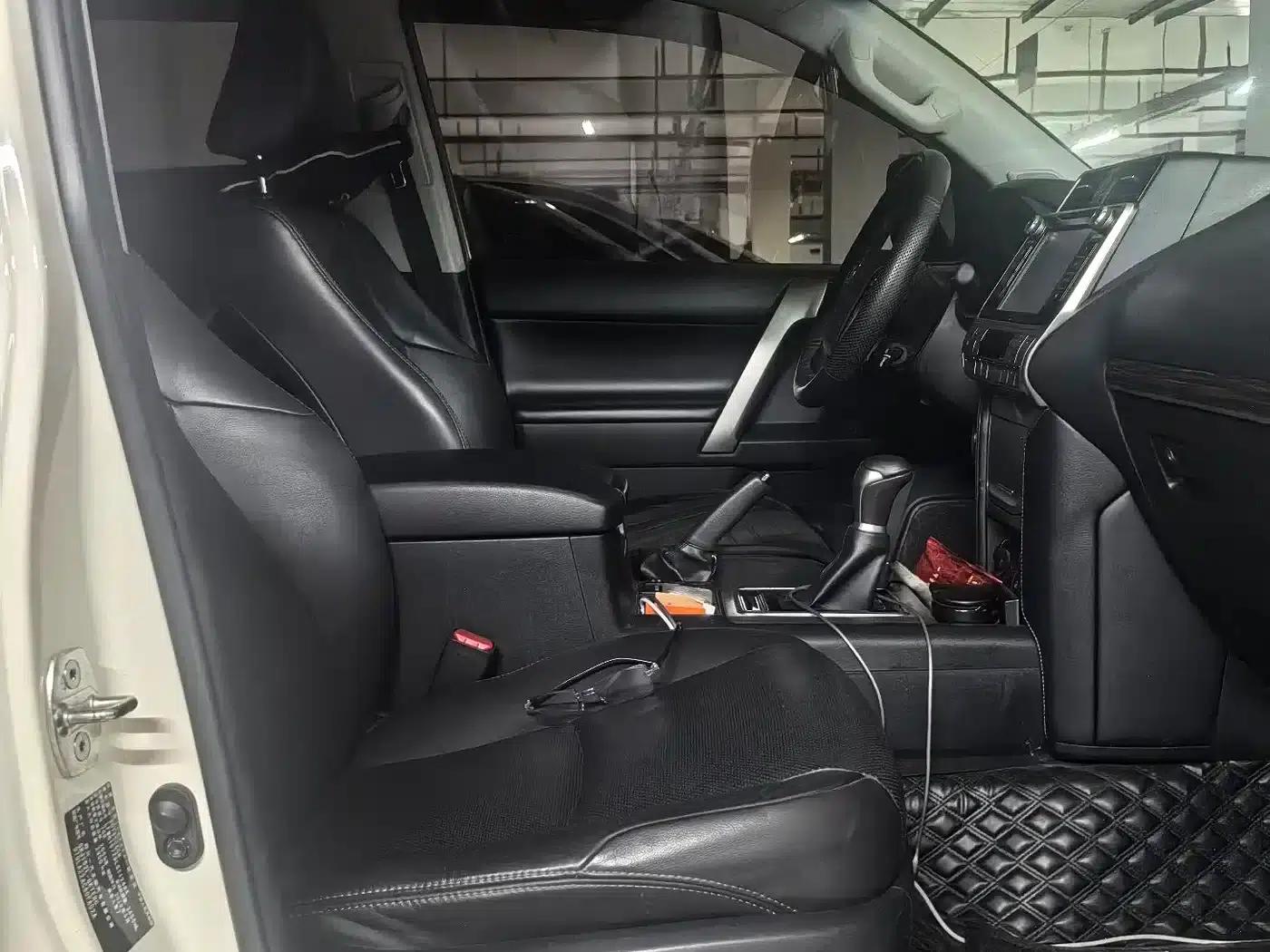 2018 Prado 3.5L Automatic TX-L with Rear-mounted Spare Tire — миниатюра 3