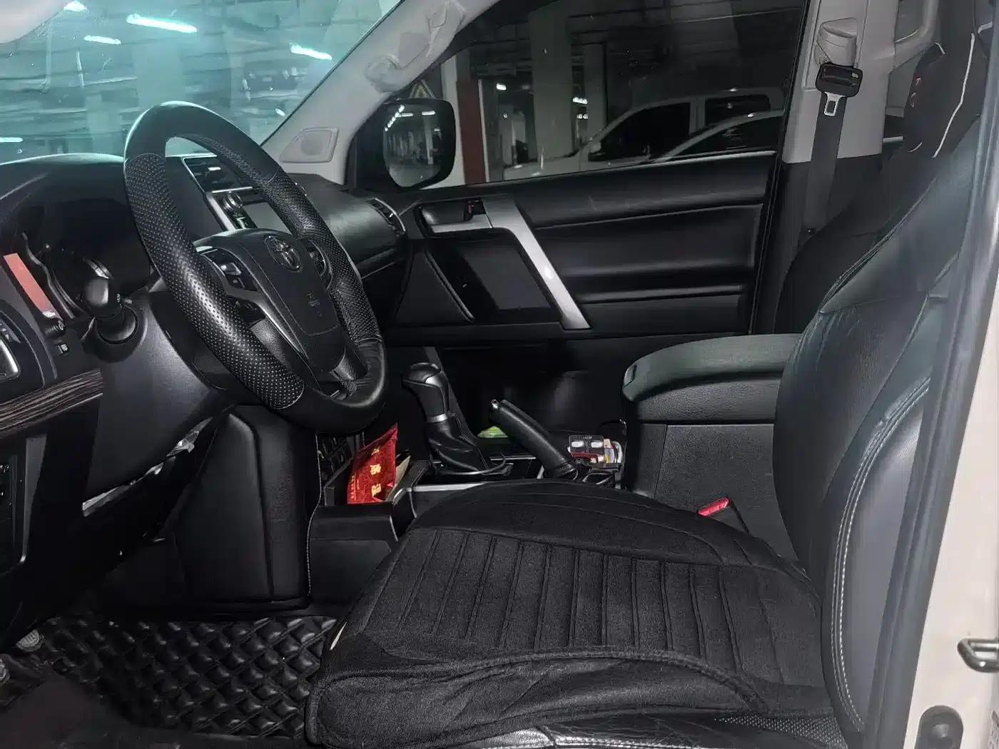 2018 Prado 3.5L Automatic TX-L with Rear-mounted Spare Tire — миниатюра 8