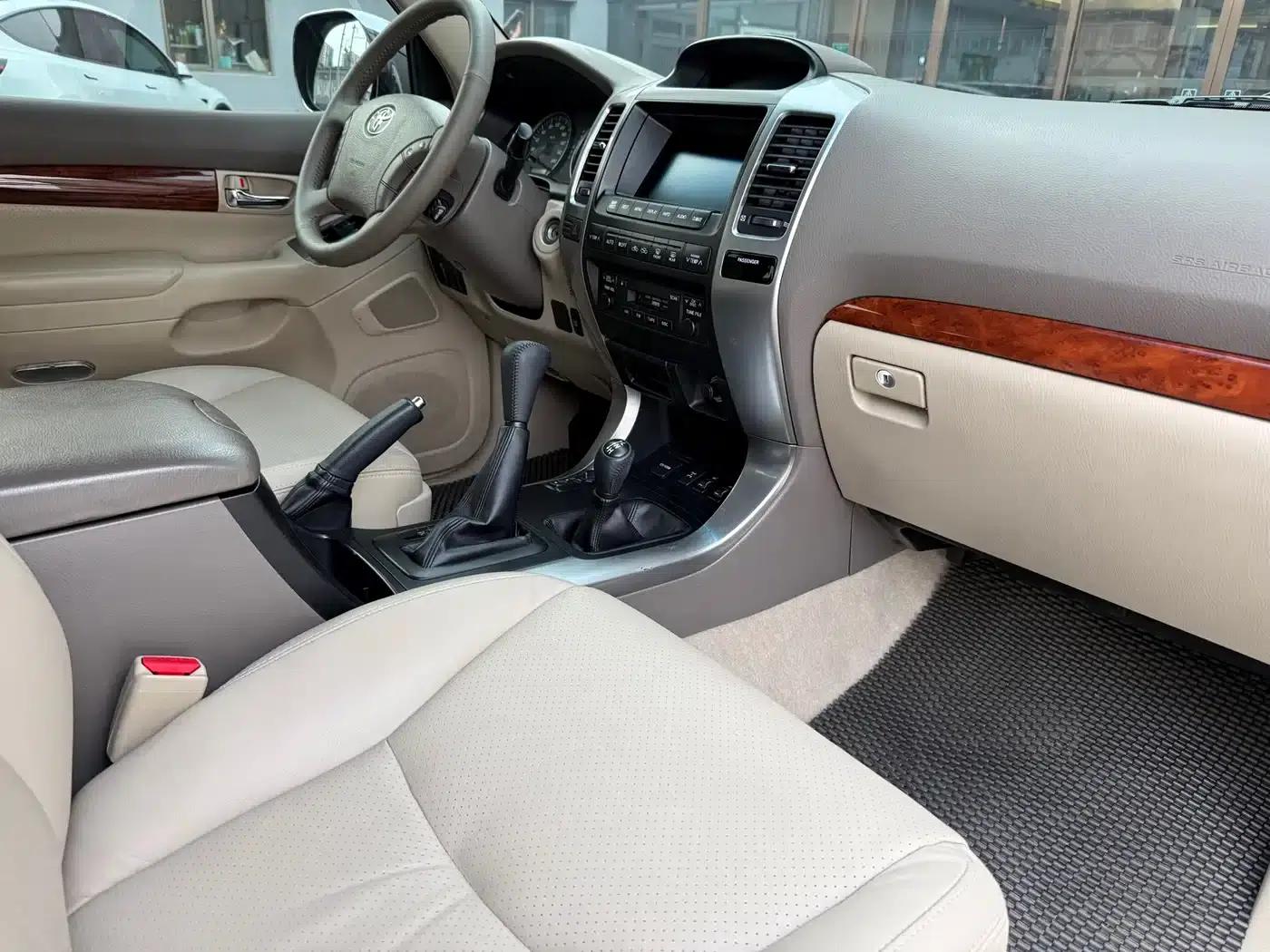 2006 Prado 4.0L Automatic VX NAVI Edition — миниатюра 12