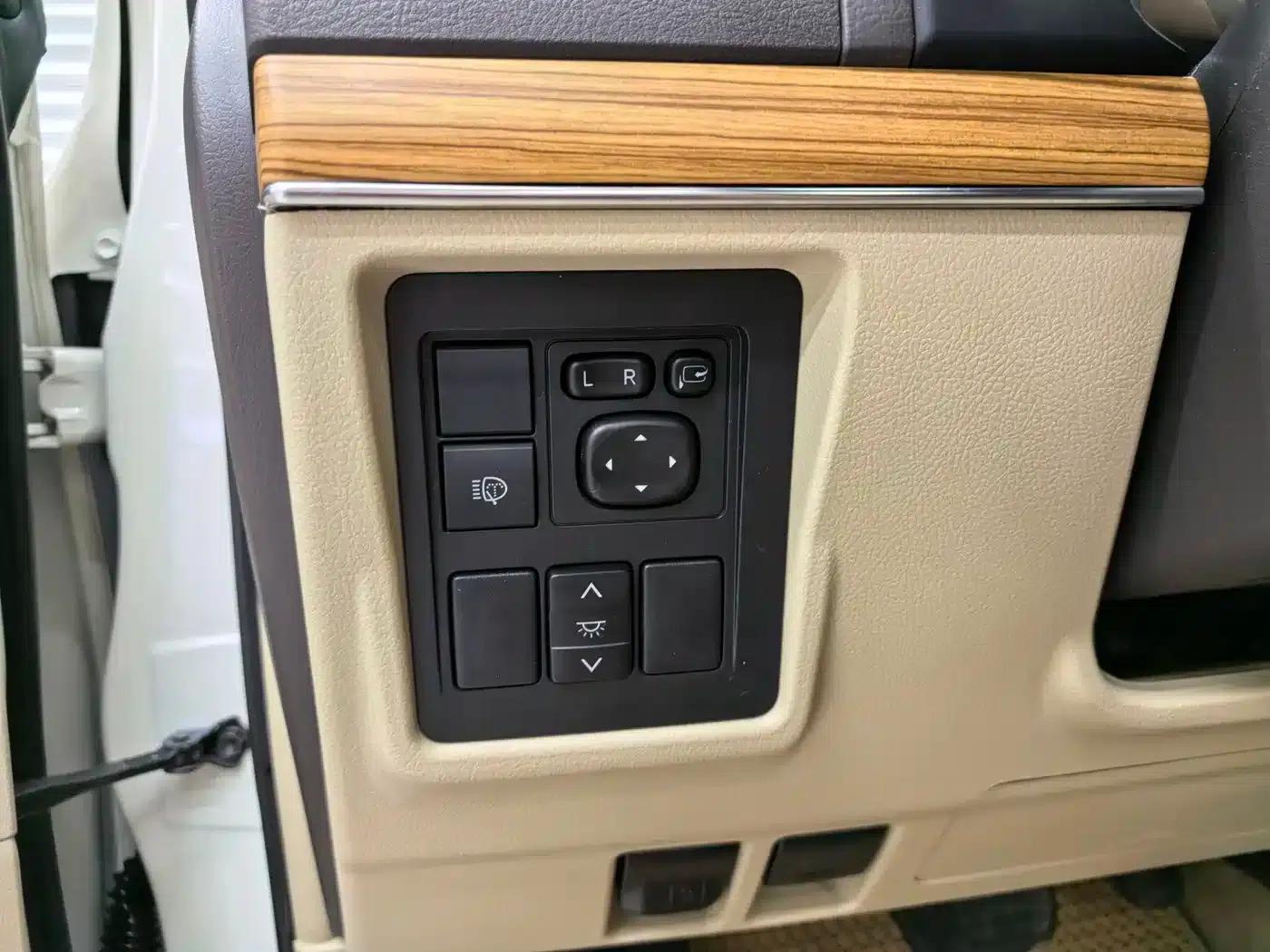 2018 Prado 3.5L Automatic TX-L — миниатюра 9