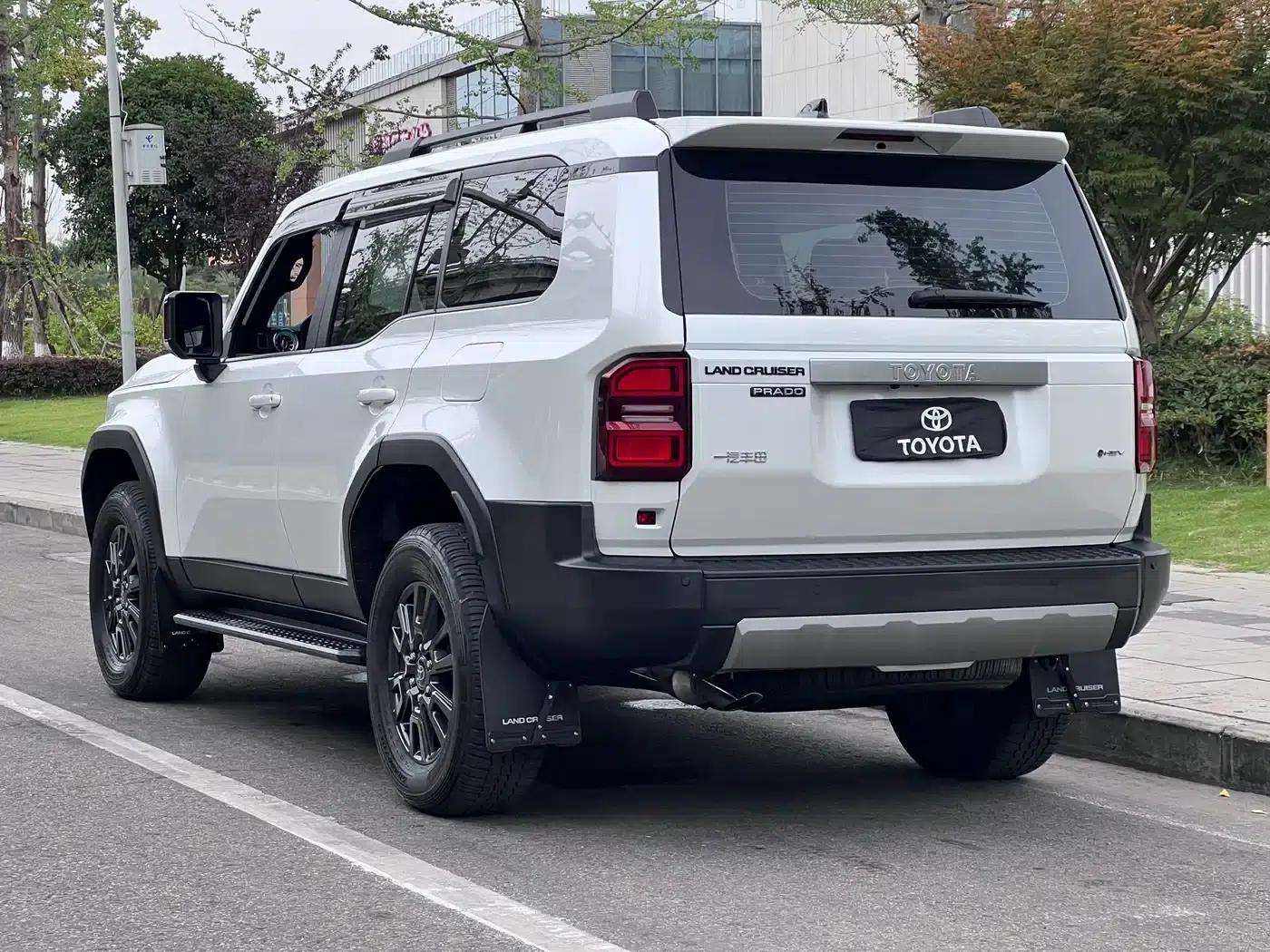 2025 Prado 2.4T All-Round TX Edition 5-Seater — миниатюра 8