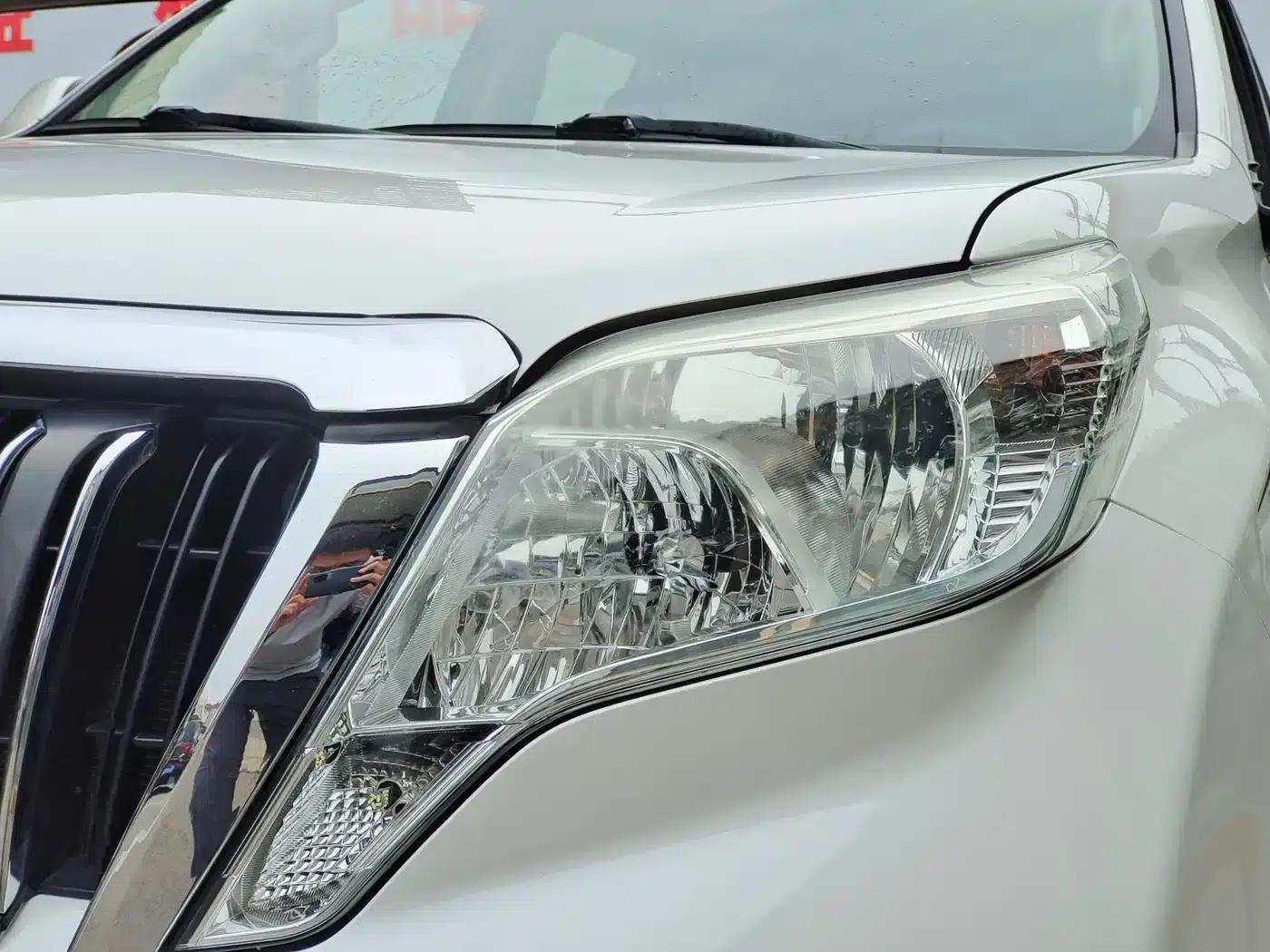 2016 Prado 2.7L Automatic Standard Edition — миниатюра 4