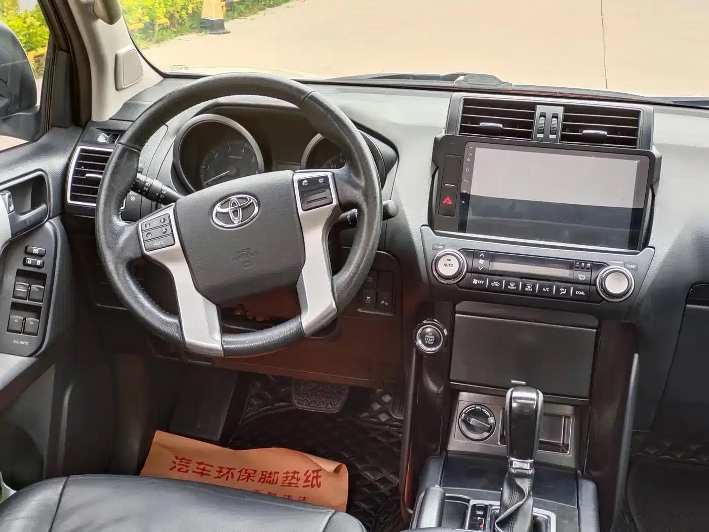 2016 Prado 2.7L Automatic Standard Edition — миниатюра 6