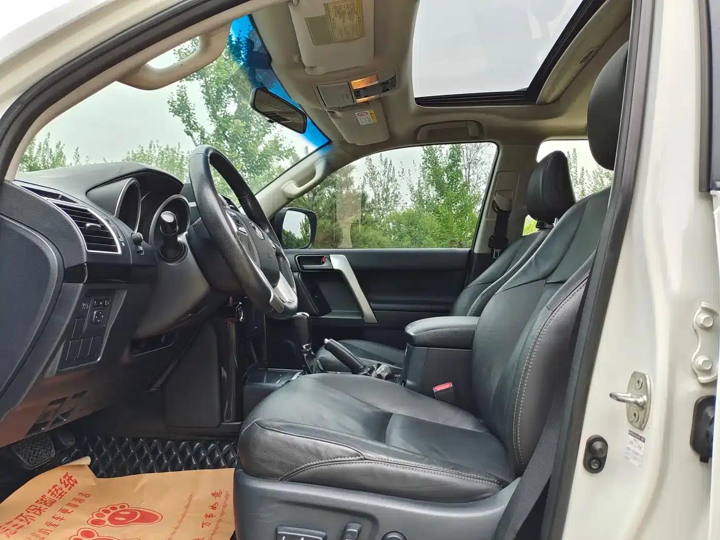 2016 Prado 2.7L Automatic Standard Edition — миниатюра 7
