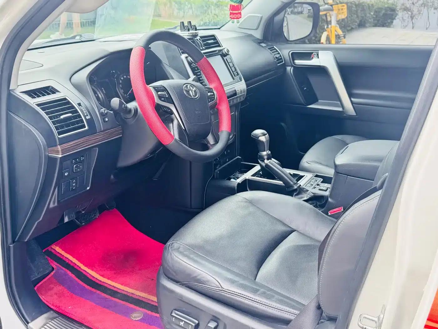 2019 Prado 3.5L Automatic TX-L Premium Edition with Rear-mounted Spare Tire — миниатюра 4
