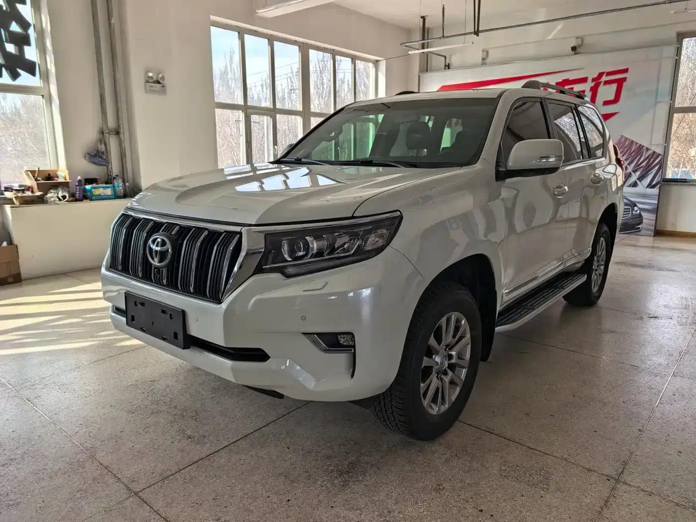 2018 Prado 3.5L Automatic TX-L with Rear-mounted Spare Tire — миниатюра 1