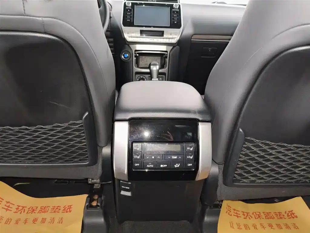 2019 Prado 3.5L Automatic TX-L Premium Edition with Rear-mounted Spare Tire — миниатюра 16