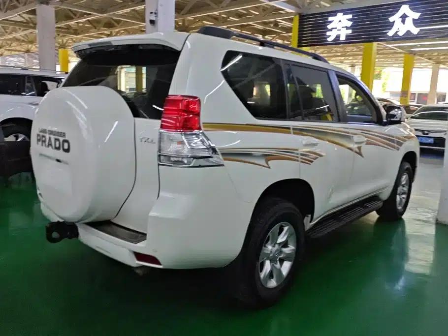 Prado (Imported) 2010 2.7L Automatic Luxury Edition — миниатюра 3