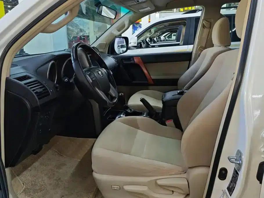 Prado (Imported) 2010 2.7L Automatic Luxury Edition — миниатюра 9