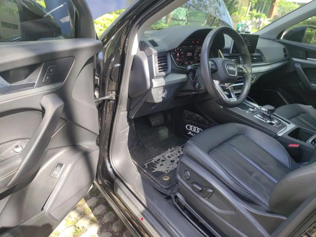 Audi Q5L 2020 Updated 40 TFSI Prestige Fashion Edition — миниатюра 16