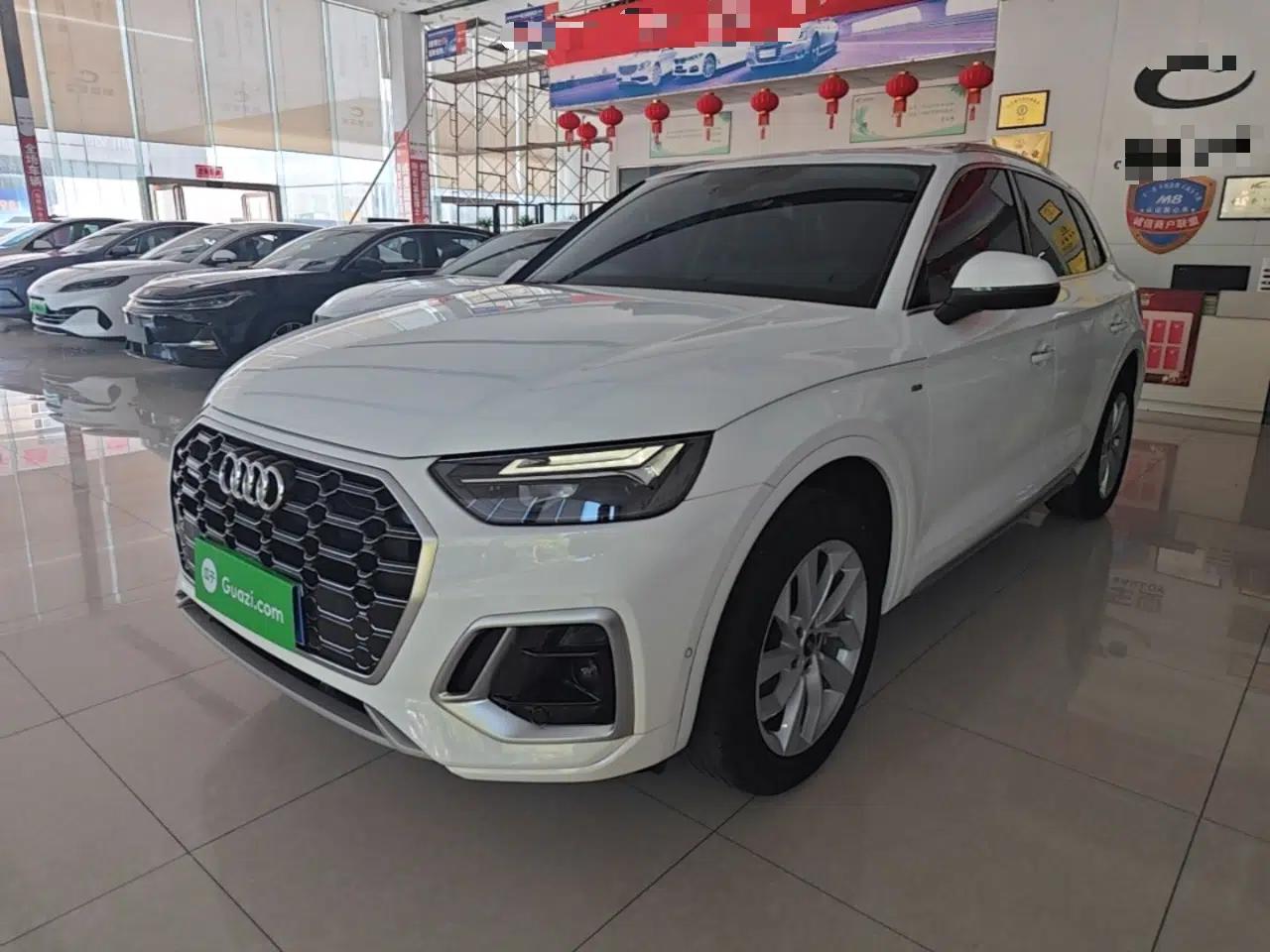 Audi Q5L 2022 Updated 40T Luxury Dynamic Edition — миниатюра 1