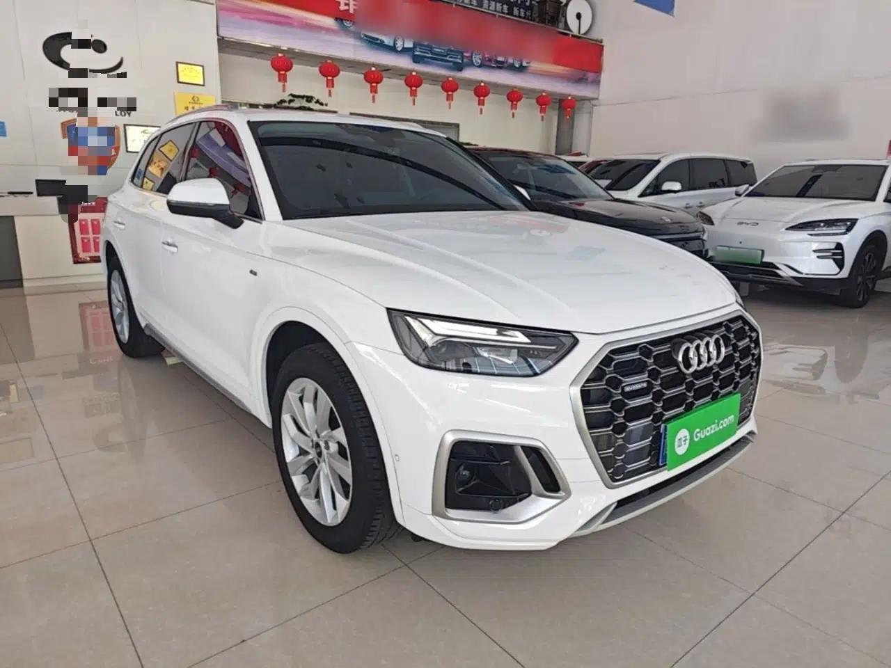 Audi Q5L 2022 Updated 40T Luxury Dynamic Edition — миниатюра 3