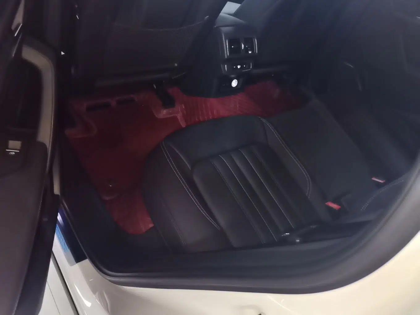 Audi Q5L 2022 40T Fashionable and Elegant Model — миниатюра 25