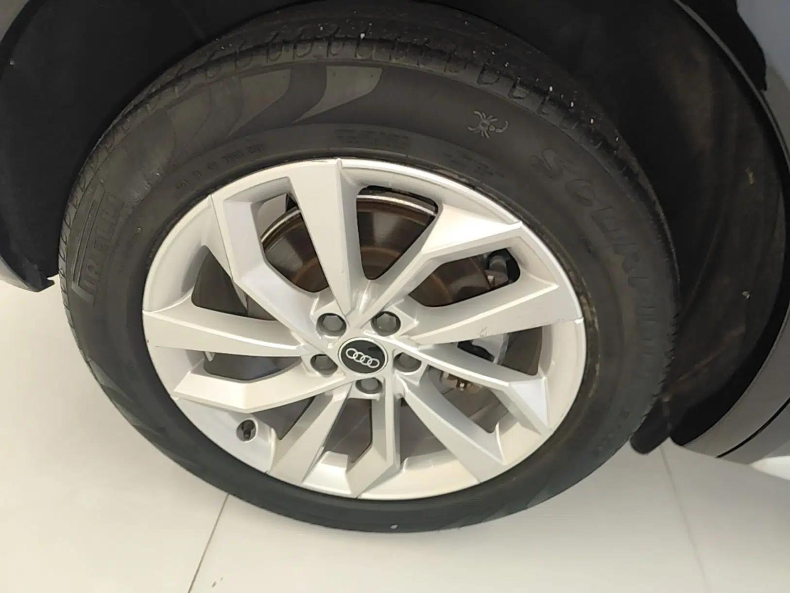 Audi Q5L 2022 Updated 40T Luxury Dynamic Edition — миниатюра 11