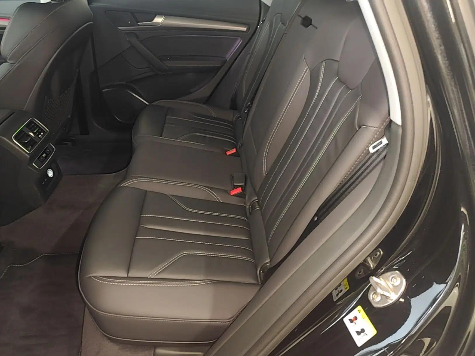 Audi Q5L 2022 Updated 40T Luxury Dynamic Edition — миниатюра 20