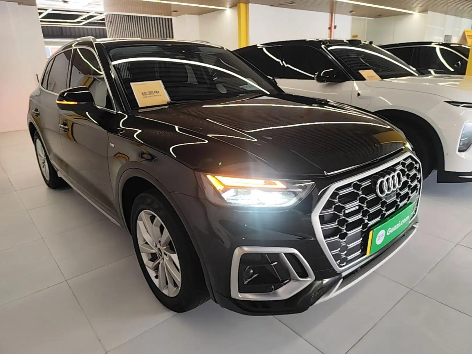 Audi Q5L 2022 Updated 40T Luxury Dynamic Edition — миниатюра 3