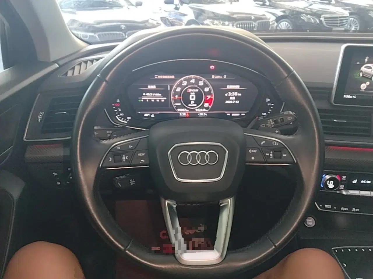 Audi Q5L 2020 Updated 40 TFSI Prestige Fashion Edition — миниатюра 13