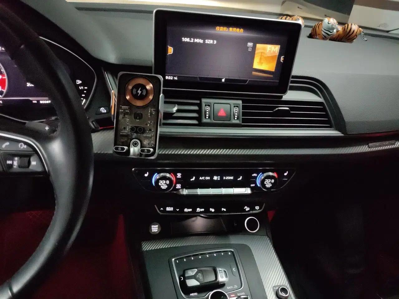 Audi Q5L 2020 45 TFSI Prestige Fashion Model — миниатюра 13