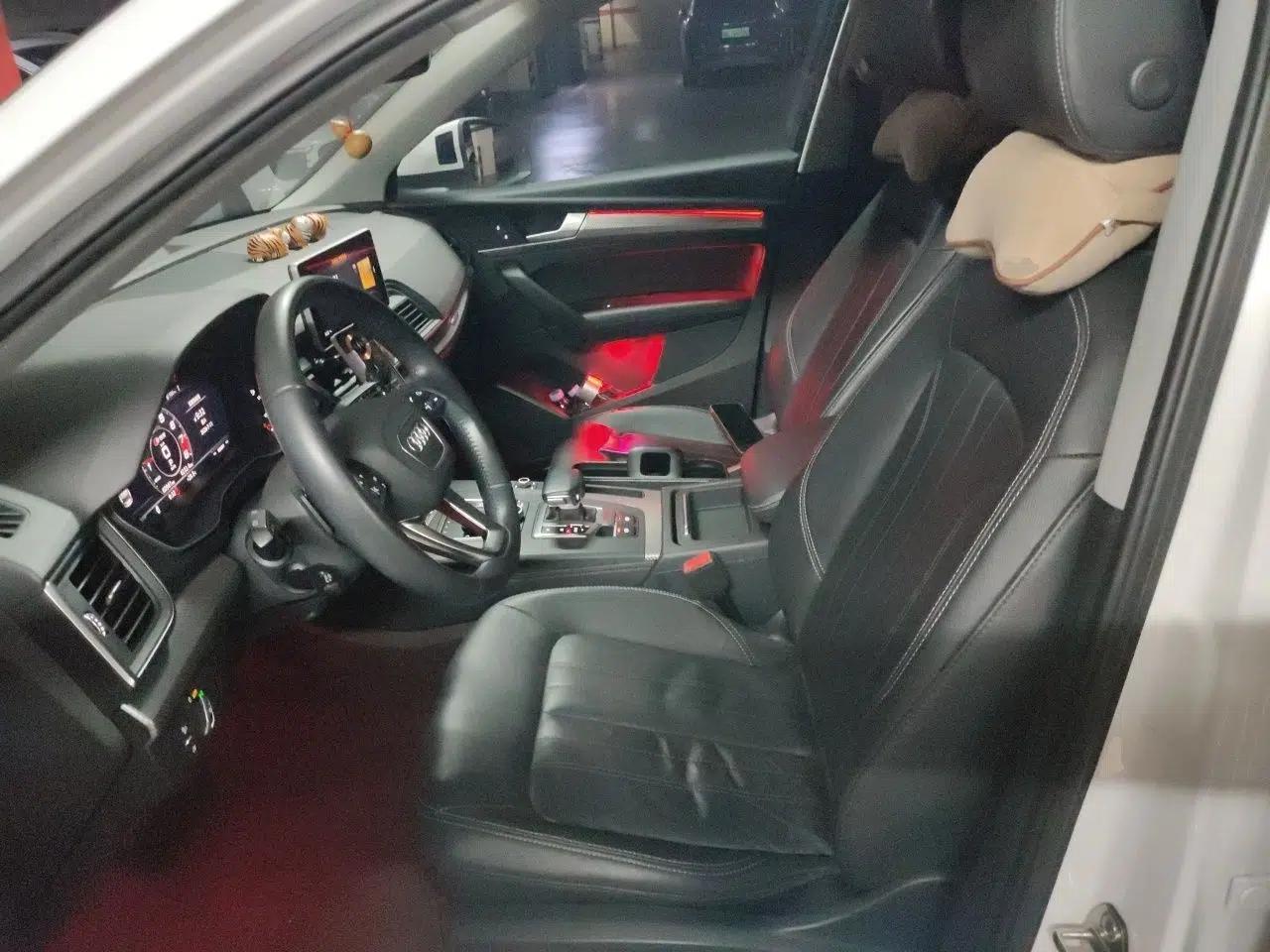 Audi Q5L 2020 45 TFSI Prestige Fashion Model — миниатюра 15