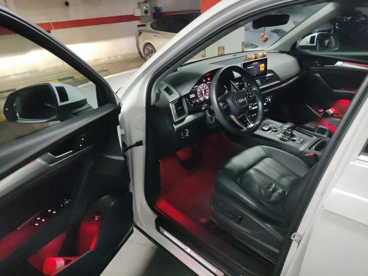 Audi Q5L 2020 45 TFSI Prestige Fashion Model — миниатюра 16