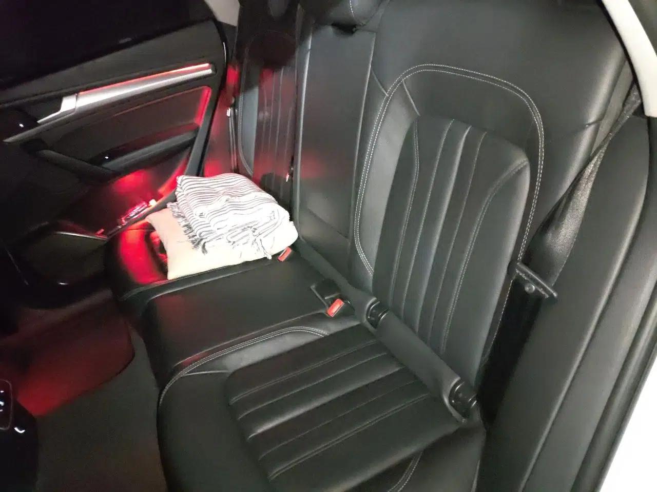 Audi Q5L 2020 45 TFSI Prestige Fashion Model — миниатюра 17