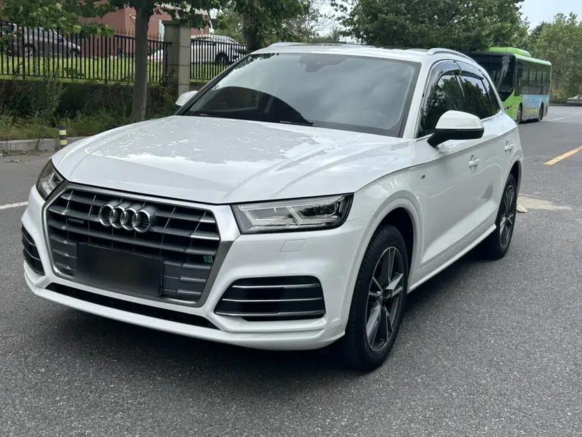 Audi Q5L 2018 45 TFSI Prestige Fashion Edition China V Emission Standard — миниатюра 1