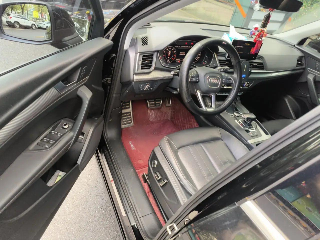 Audi Q5L 2020 45 TFSI Prestige Fashion Model — миниатюра 16