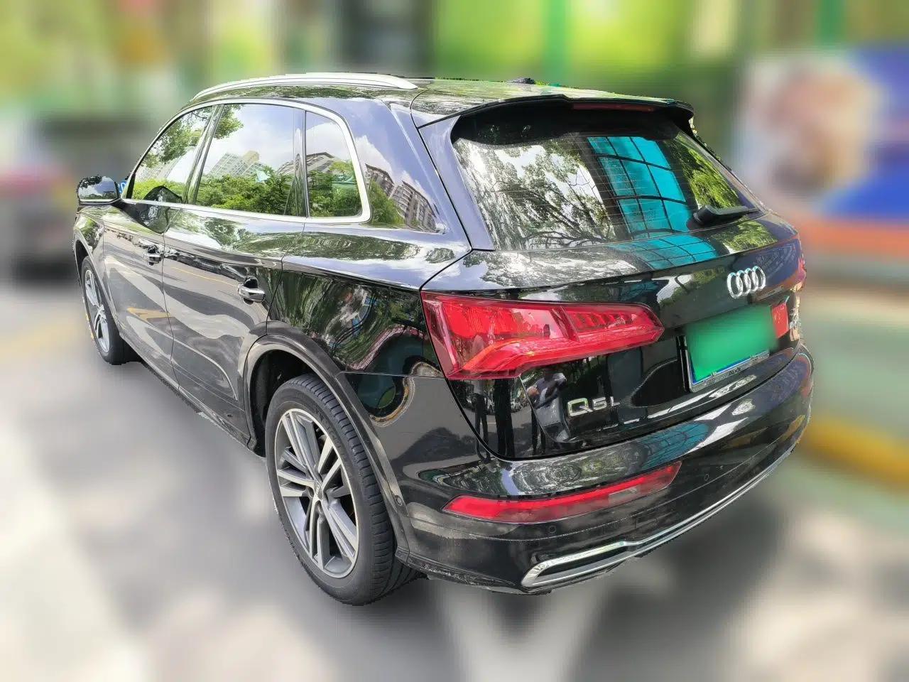 Audi Q5L 2020 45 TFSI Prestige Fashion Model — миниатюра 4