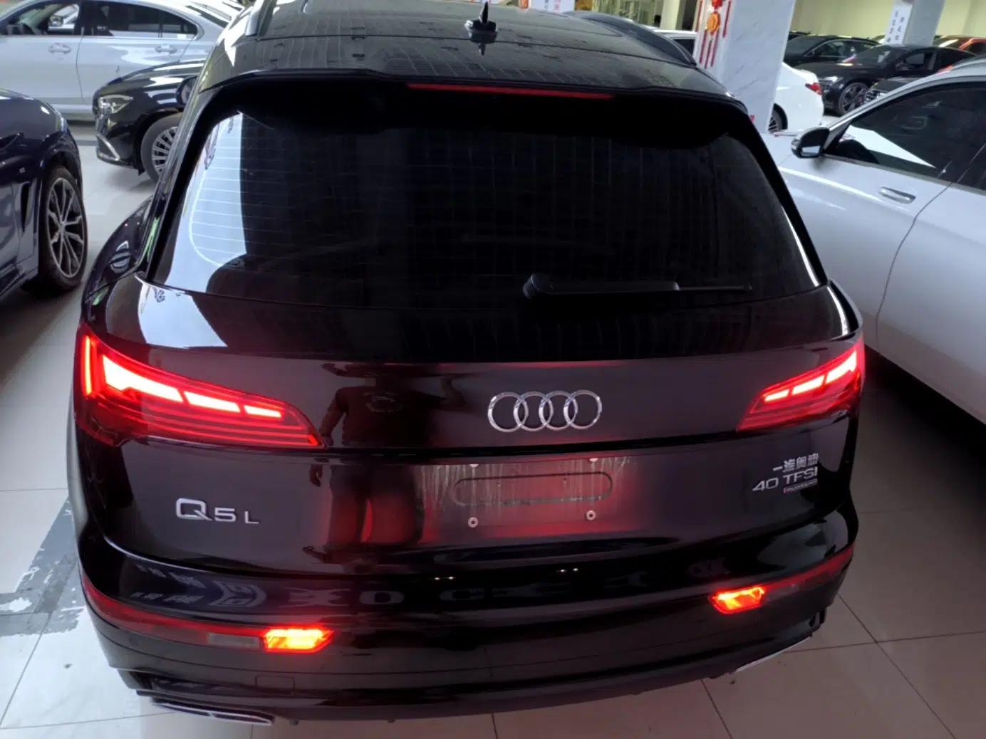 Audi Q5L 2023 40T Luxury Dynamic Model — миниатюра 5