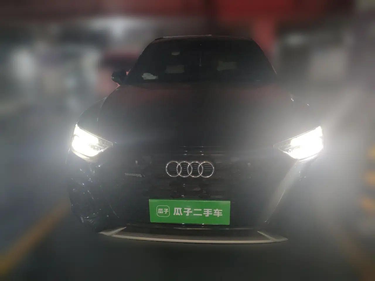 Audi Q5L 2024 40 TFSI Fashion Dynamic Model — миниатюра 2