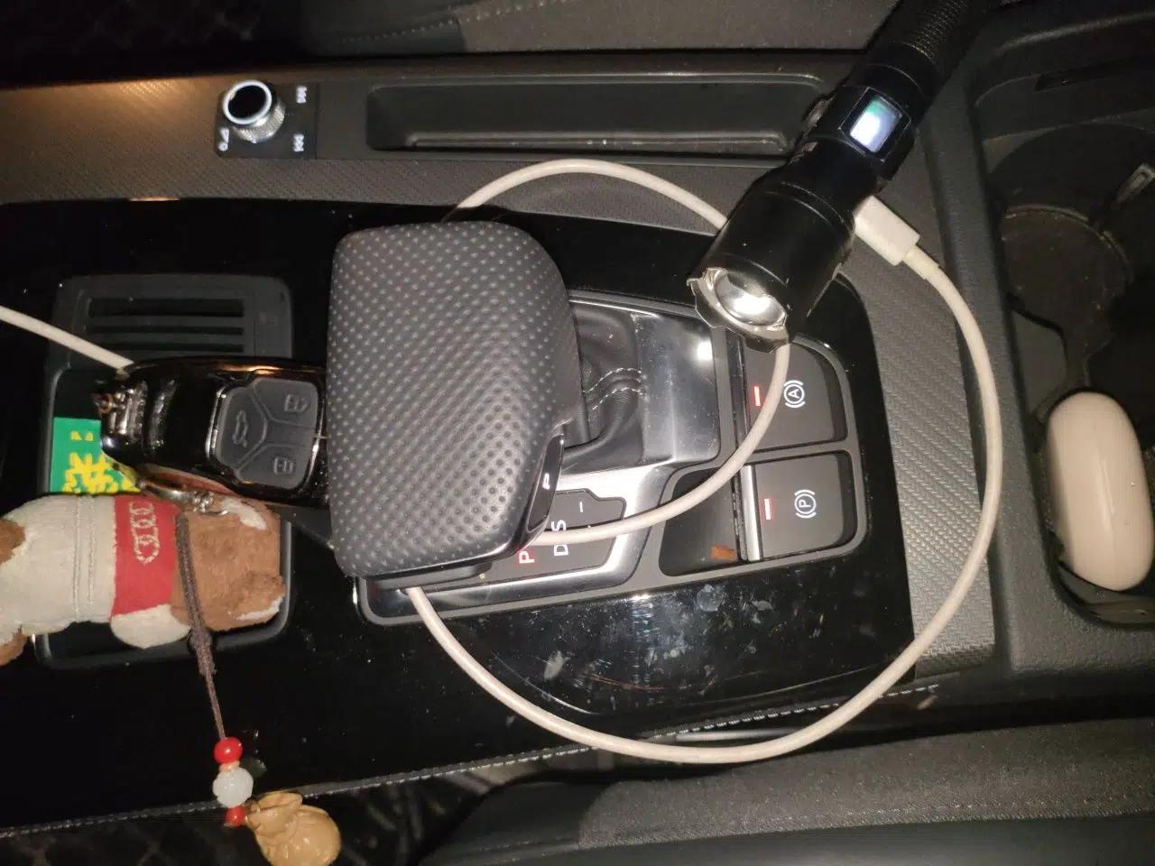 Audi Q5L 2024 40 TFSI Fashion Dynamic Model — миниатюра 14